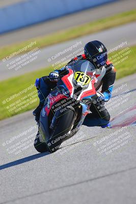 media/Jan-20-2023-Fastrack Riders (Fri) [[f2ad32aba3]]/Private/session 5 turn 13/